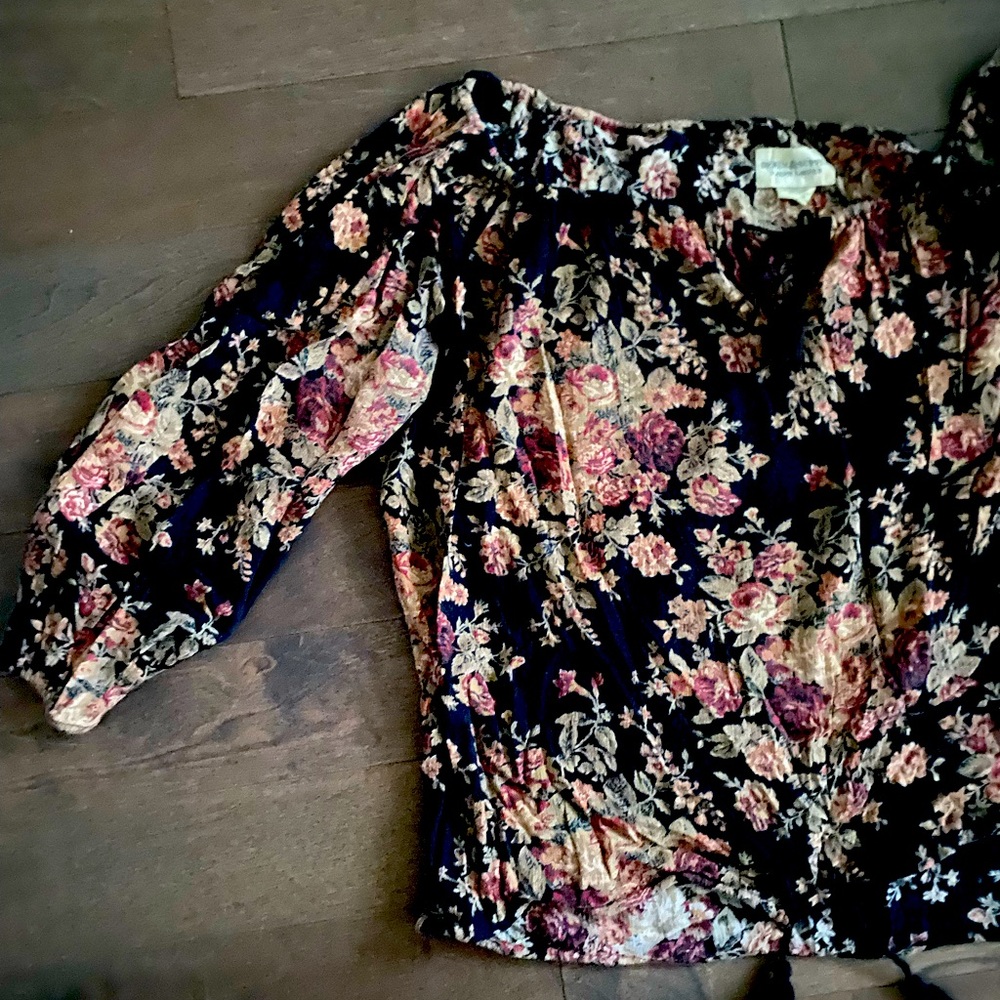 Levi Floral, Off the Shoulder Top